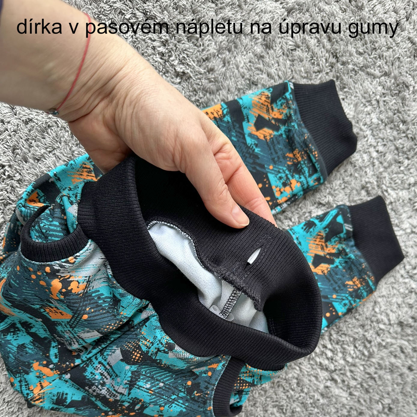 Tepláky Tony