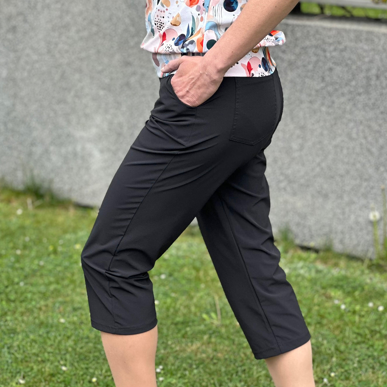 Dámské plátěné pružné 3/4 kalhoty