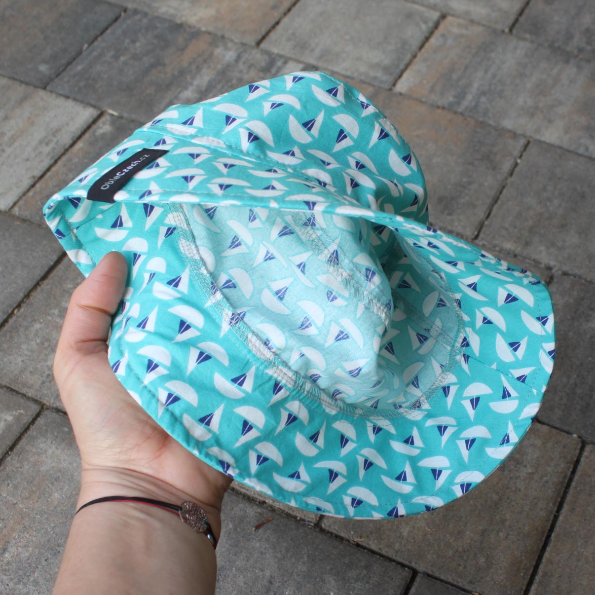Klobouk světle tyrkysový lodičky