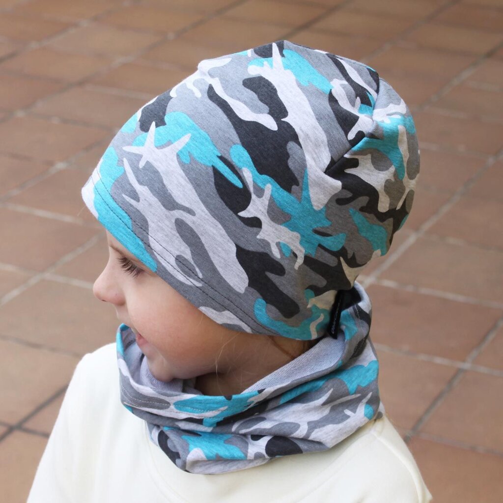 Jaro/podzim čepice z TEPLÁKOVINY