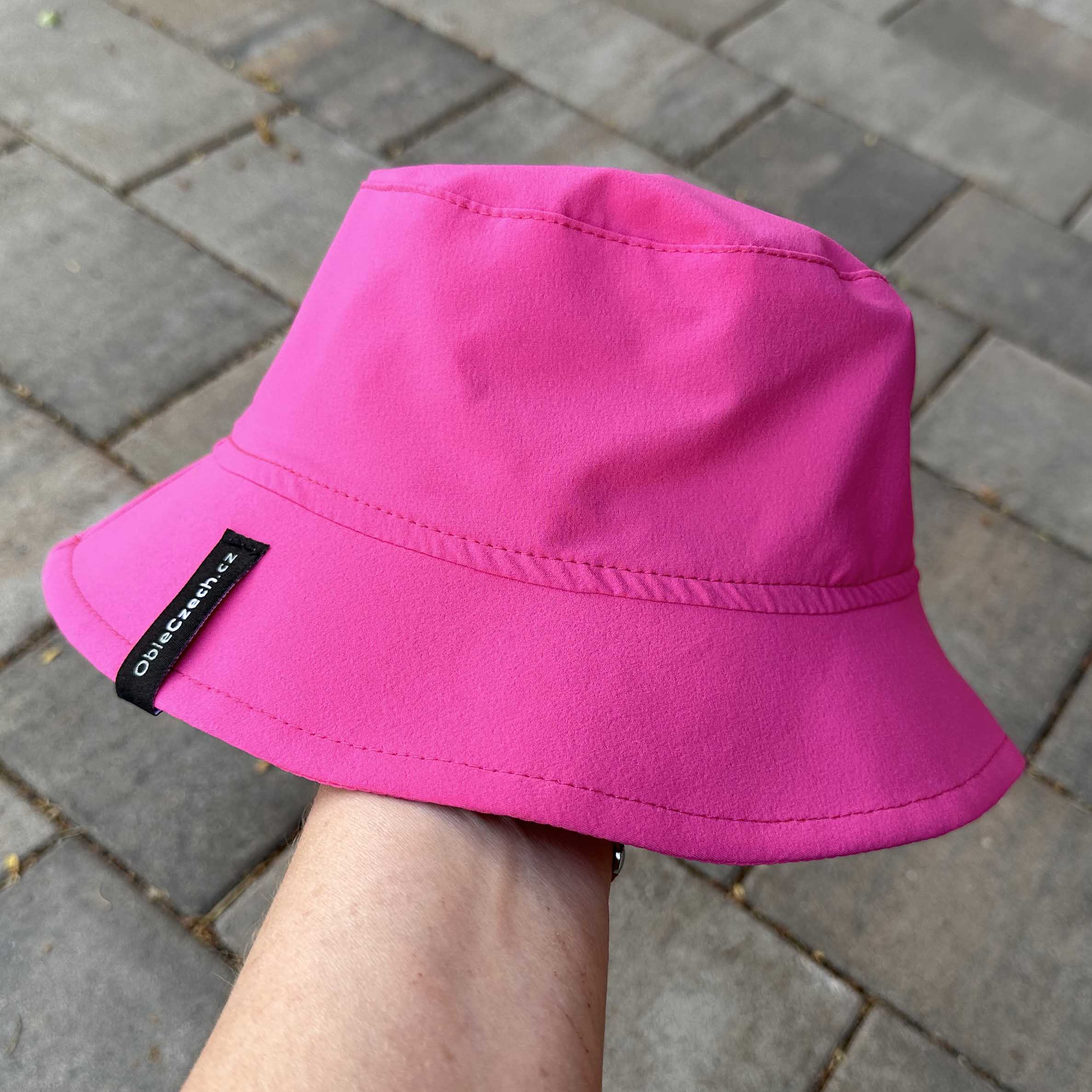 Klobouk funkční tmavě růžový