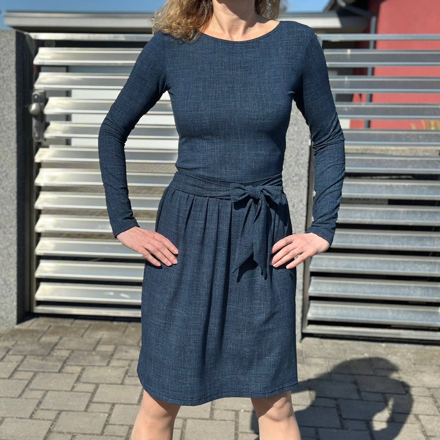 Šaty Tiffany tmavě modré denim
