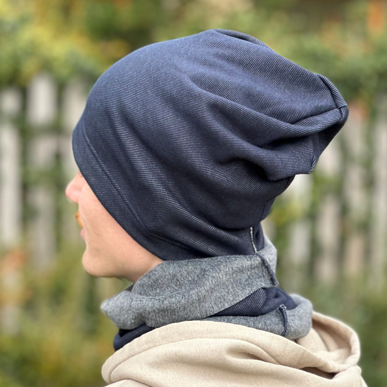 Zimní čepice tmavě modrá denim