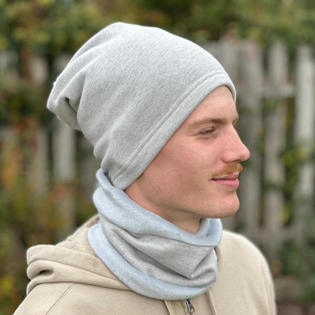 Zimní čepice světle šedý melír