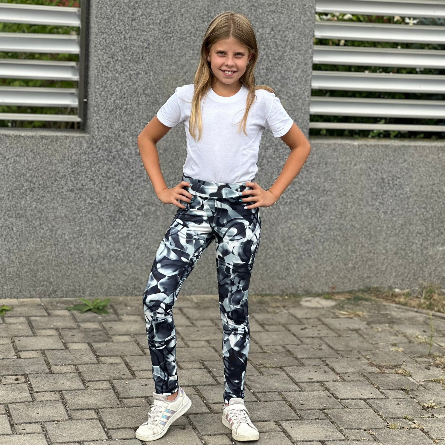 Fitness legíny černobílé