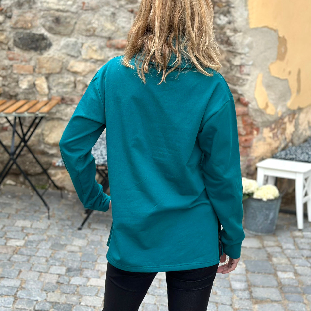 Mikina Merch tmavě smaragdová s rozparky