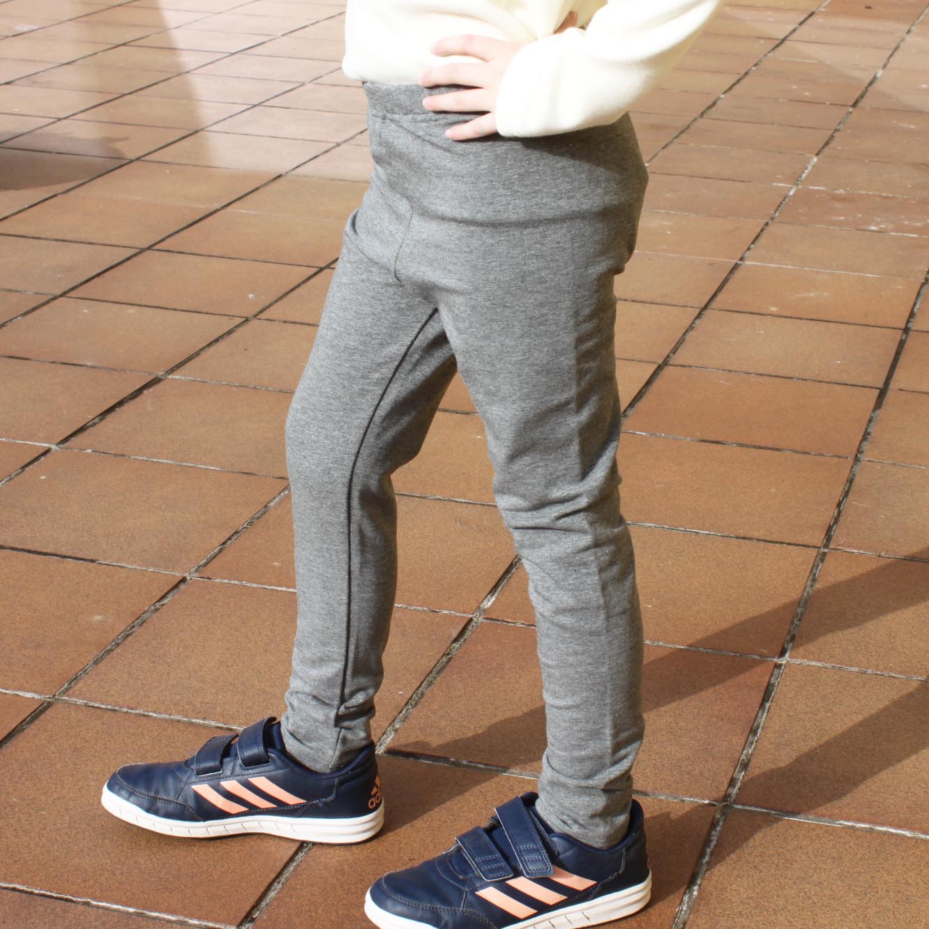Legínové tepláky (spodky) šedý melír
