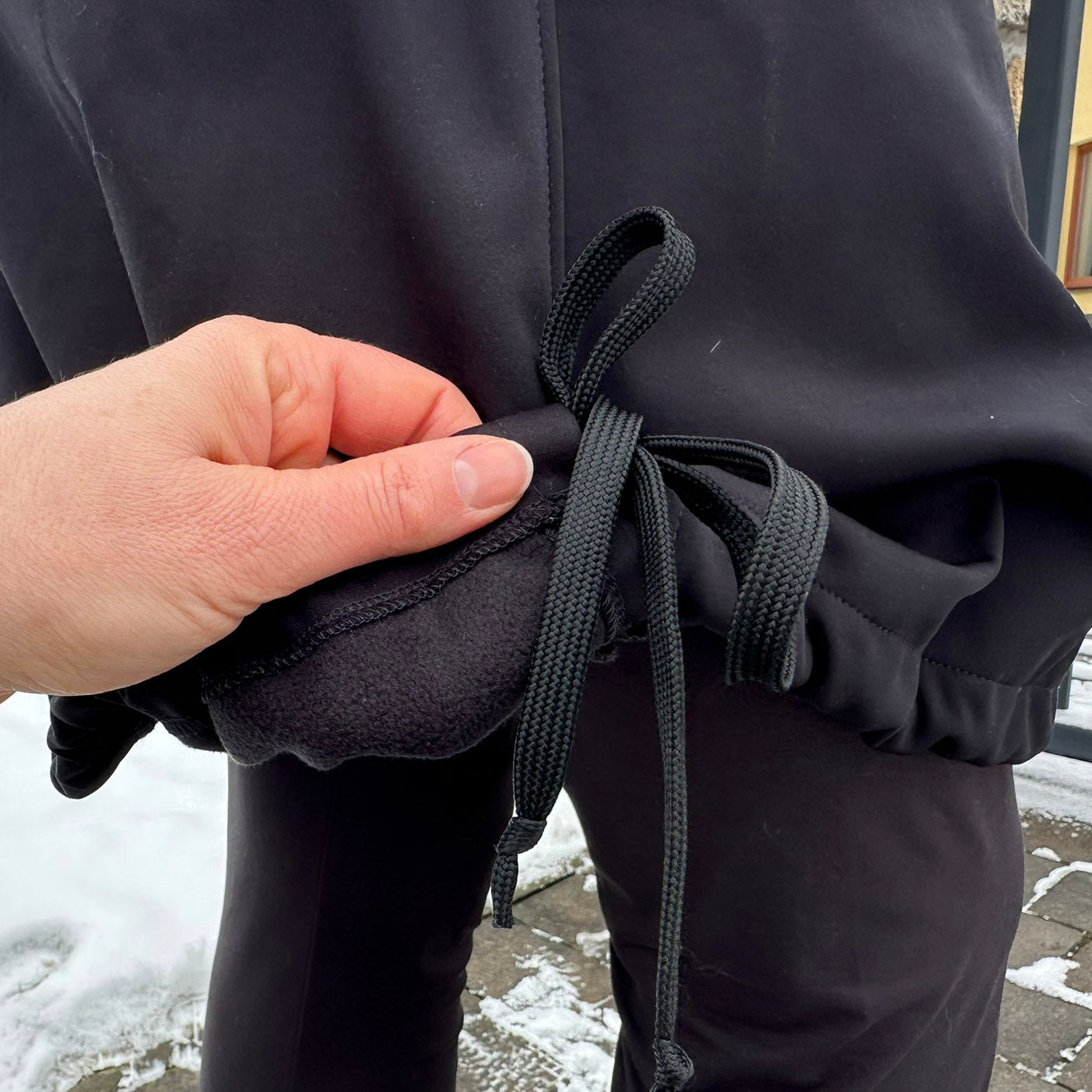 Dámská sukně na zimu černý softshell