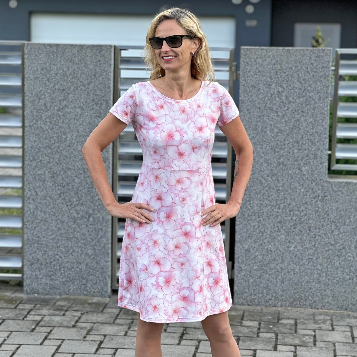 Šaty Audry bílé sakura