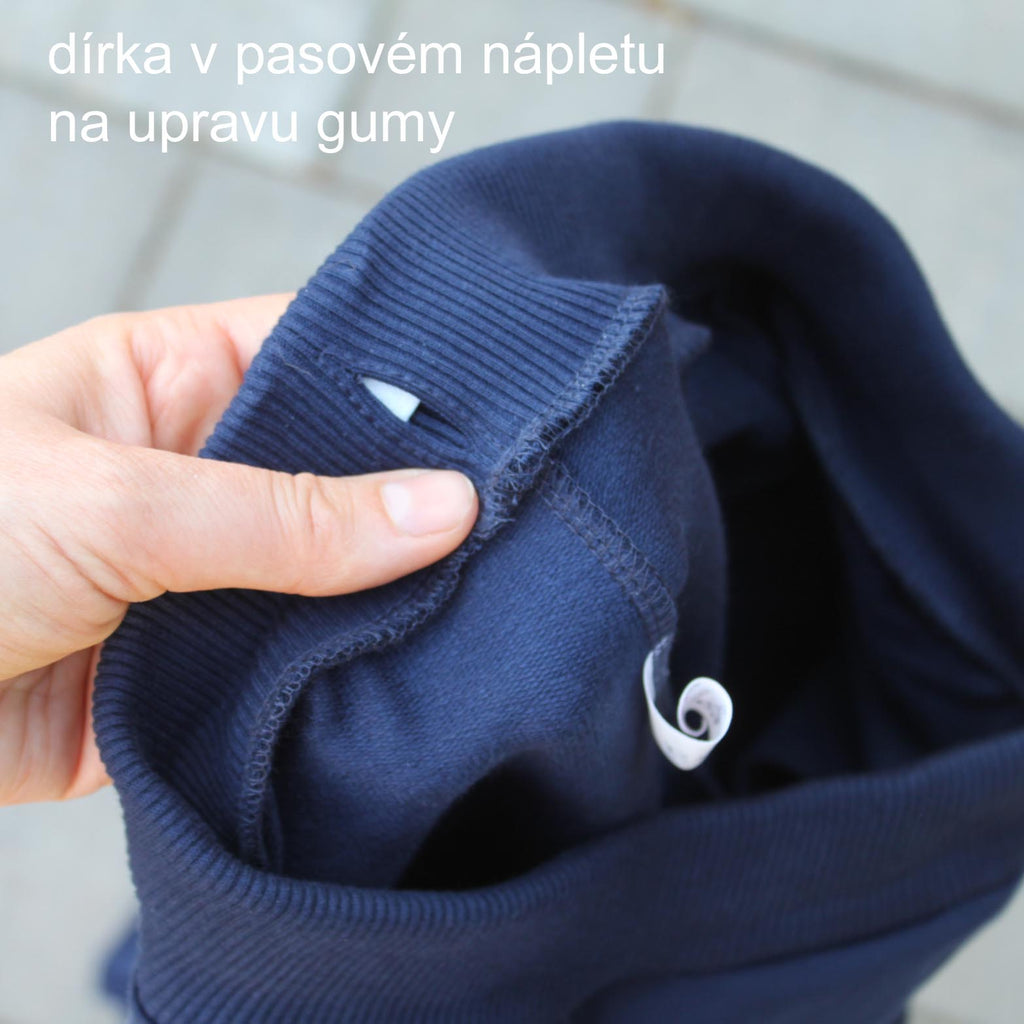 Tepláky tmavě modré