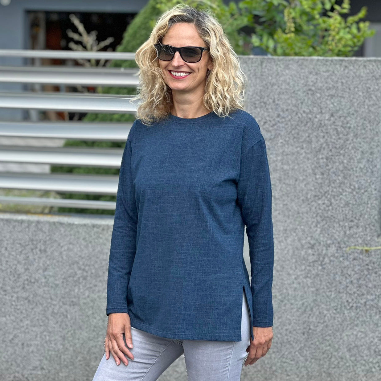 Triko Lea s rozparky tmavě modré denim