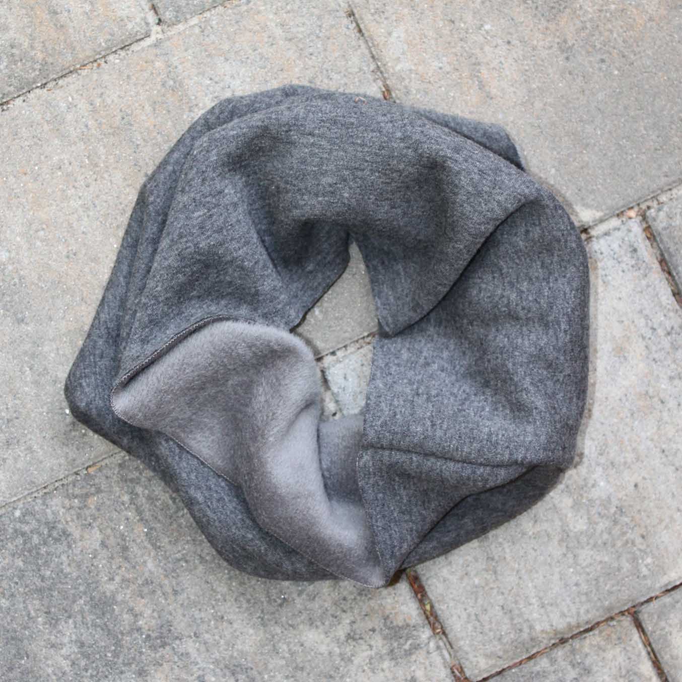 Zimní nákrčník z WARMKEEPERU