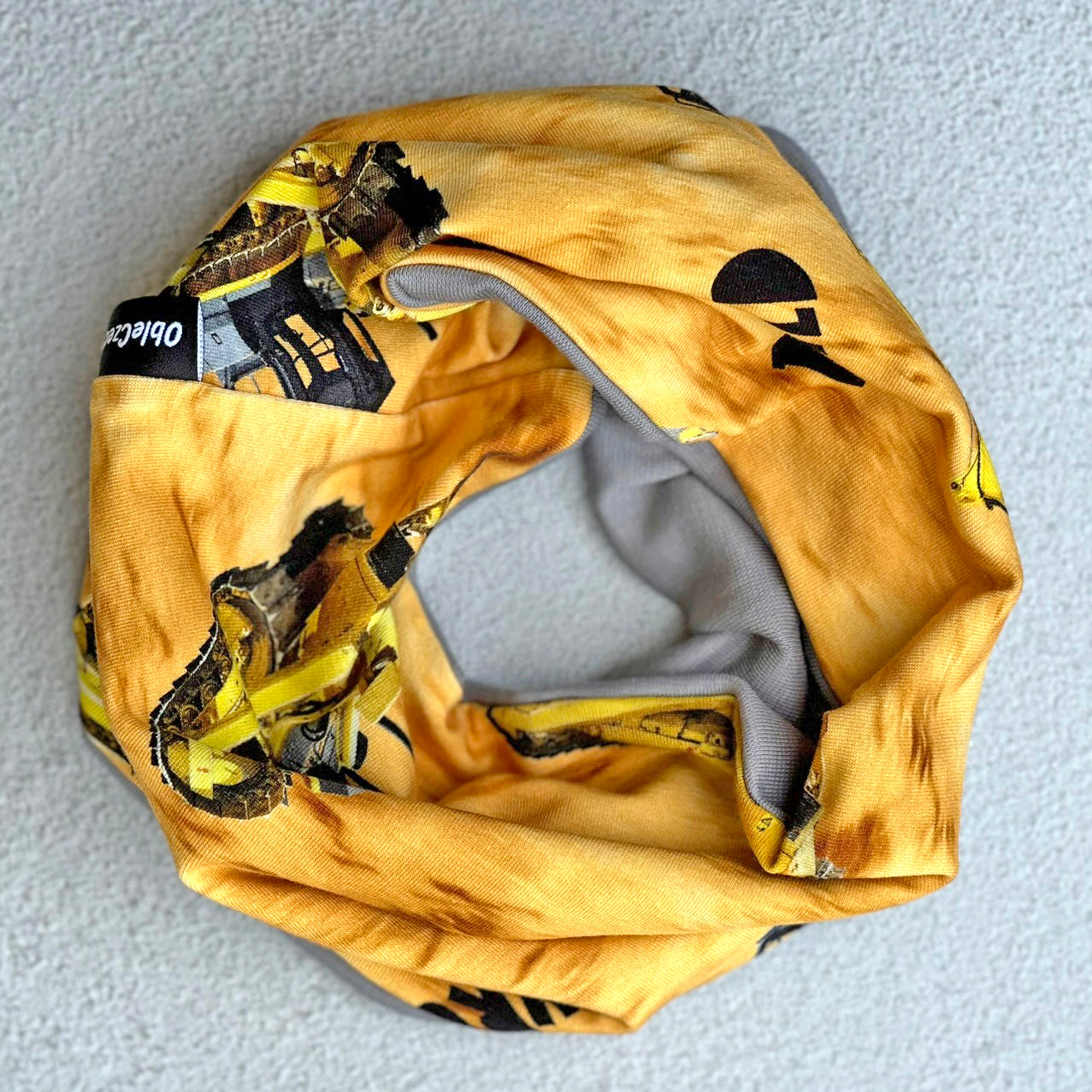 Zimní nákrčník hořčicový bagry Dan