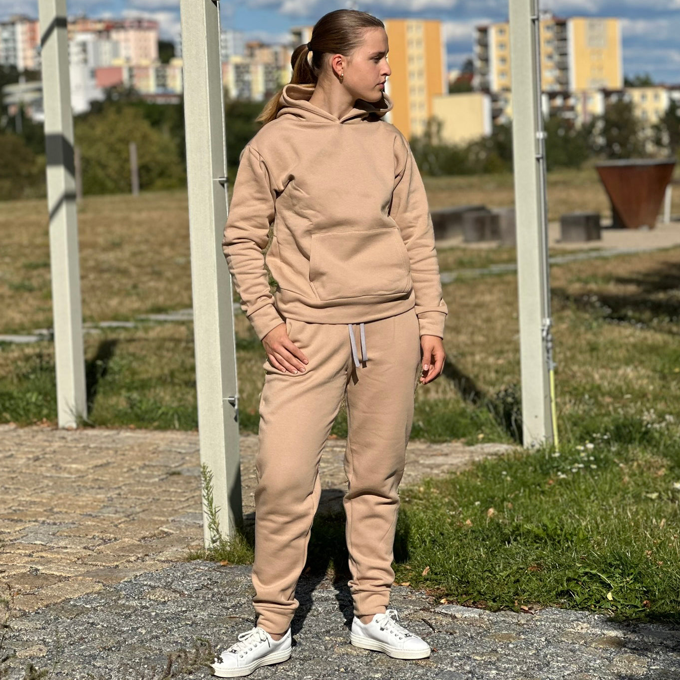 Mikina Merch béžová