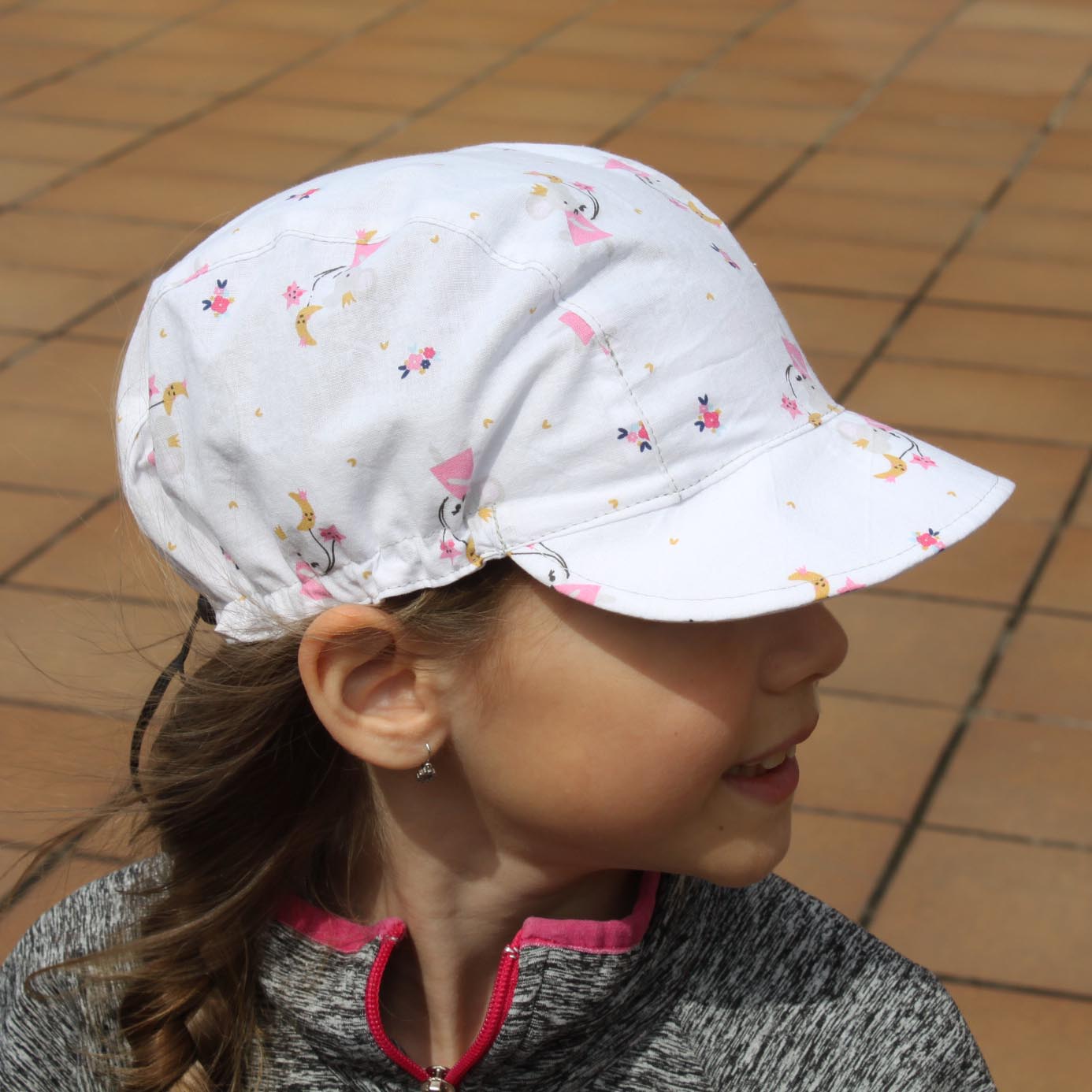 Kšiltovka bílá myška princezna
