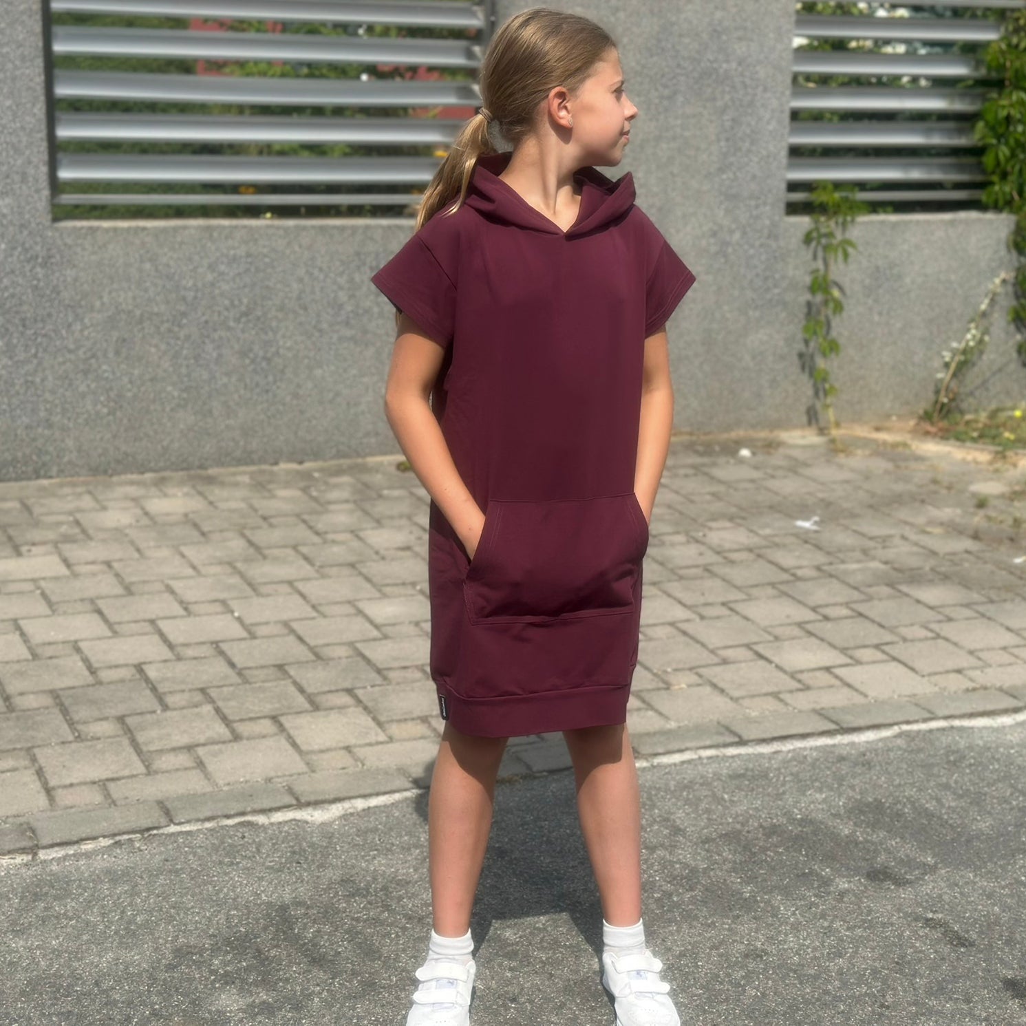Letní mikinové šaty Daniela bordó