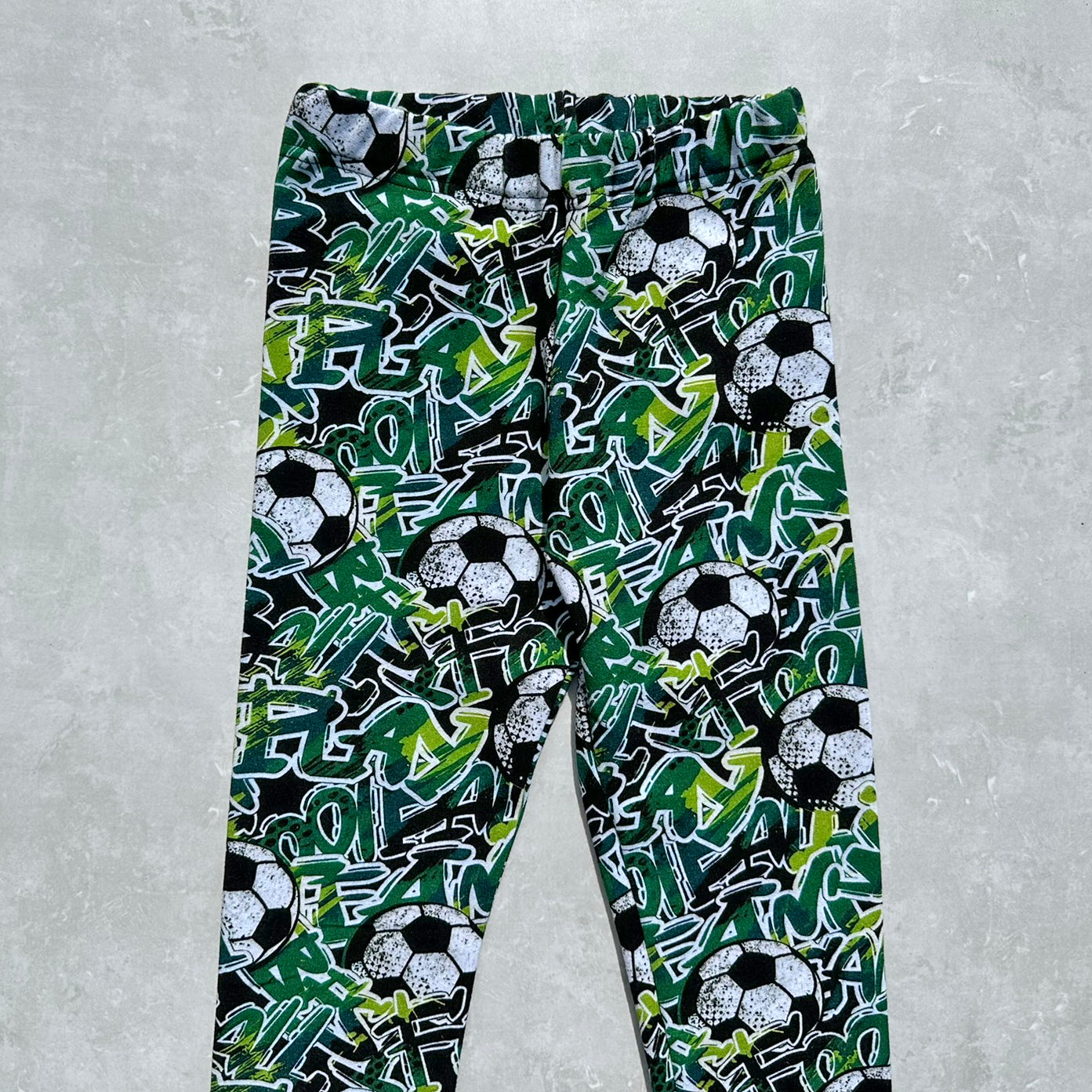 Legínové tepláky (spodky) zelené fotbal