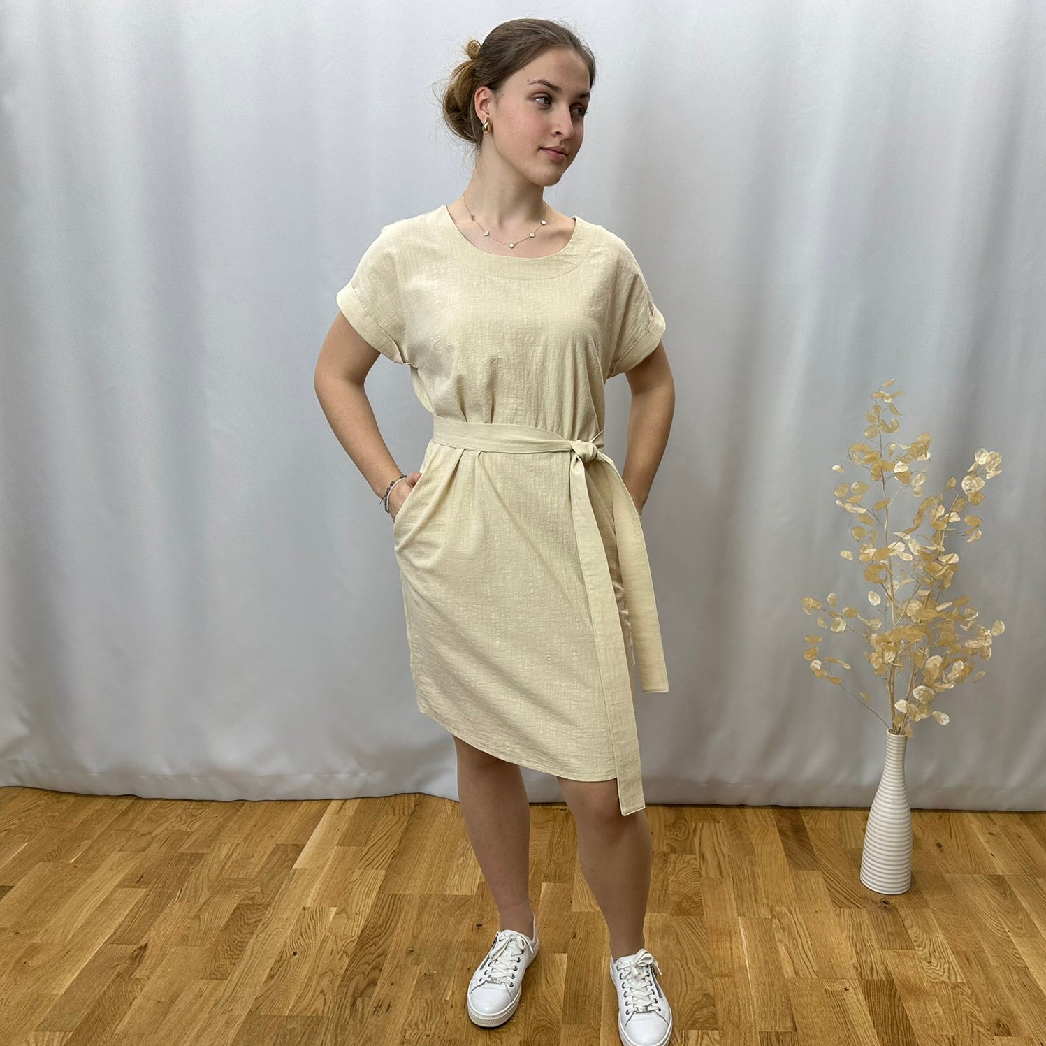 Dámské šaty šití na míru