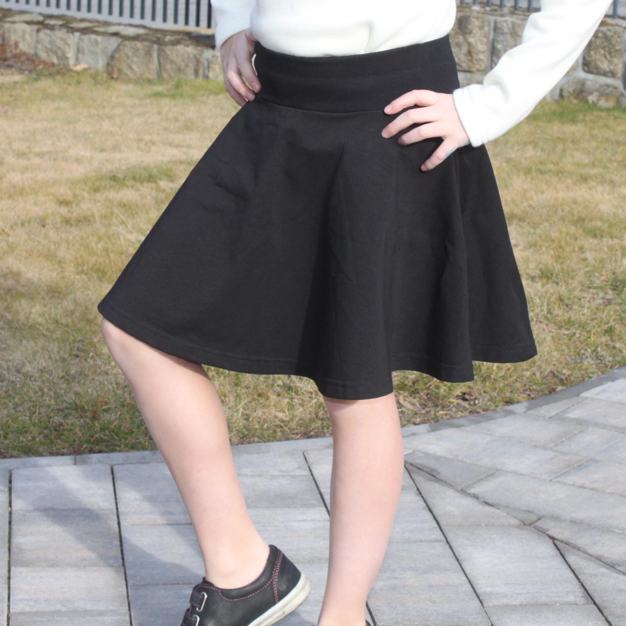 Sukně kolová černá