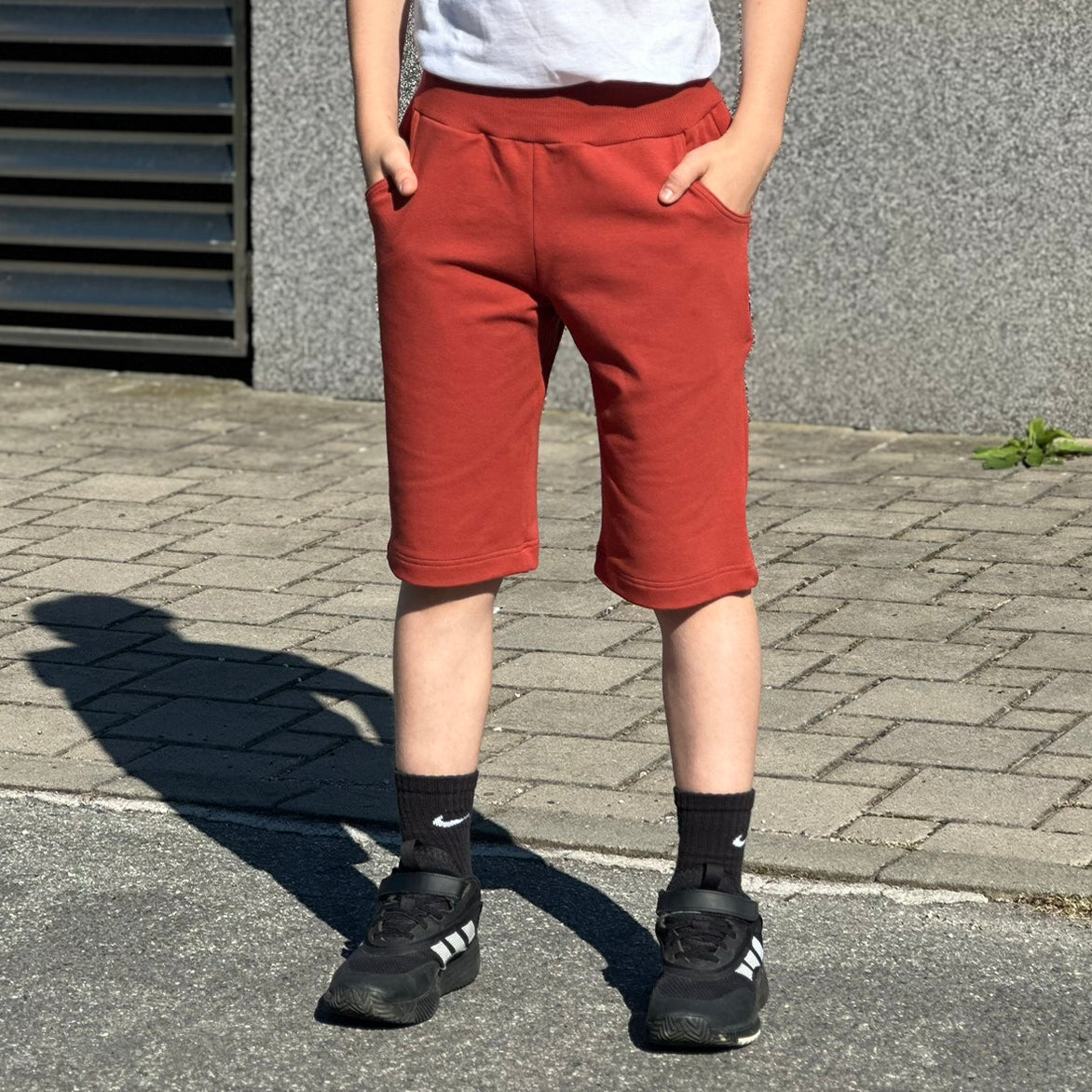 Kraťasy skořicové