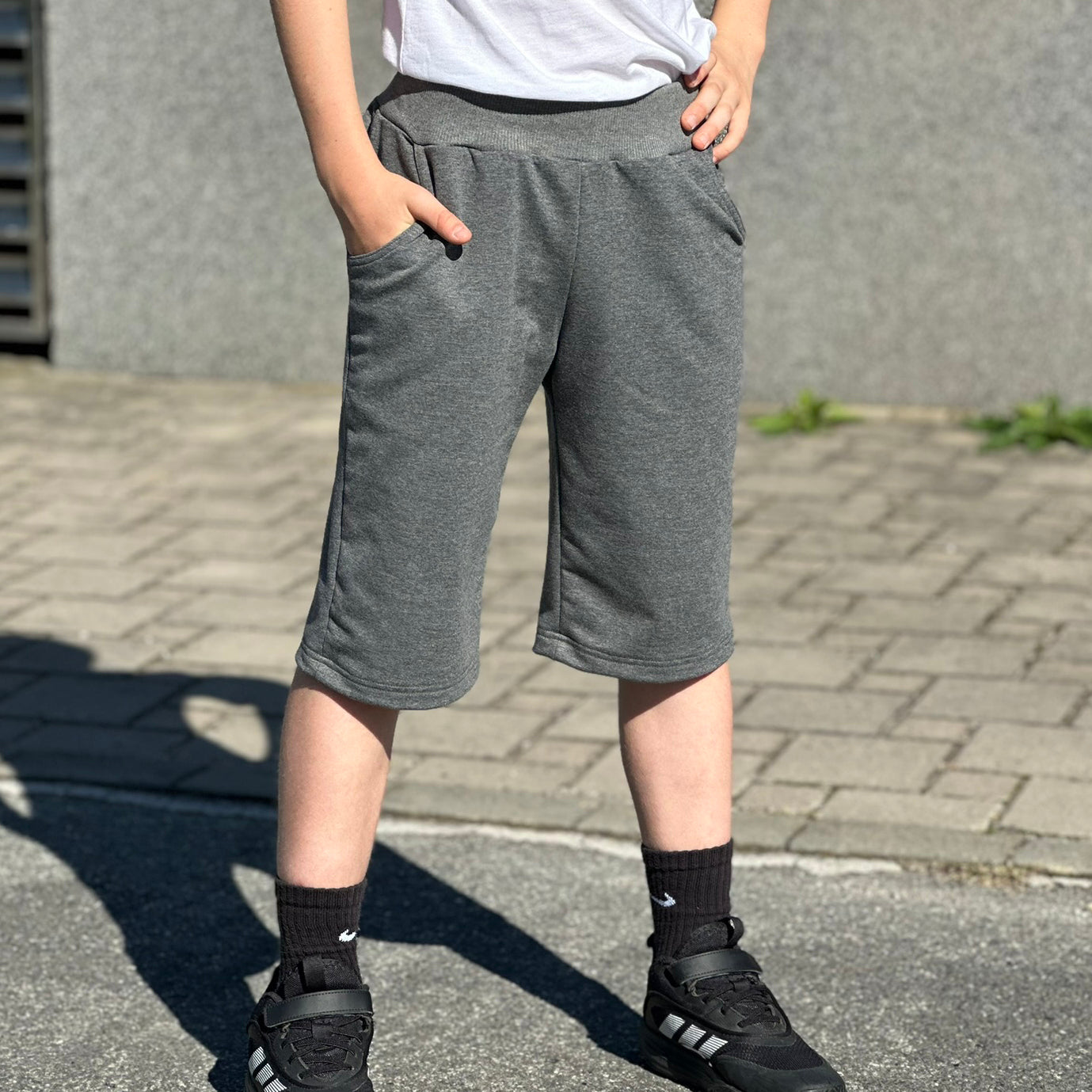 Kraťasy tmavě šedý melír