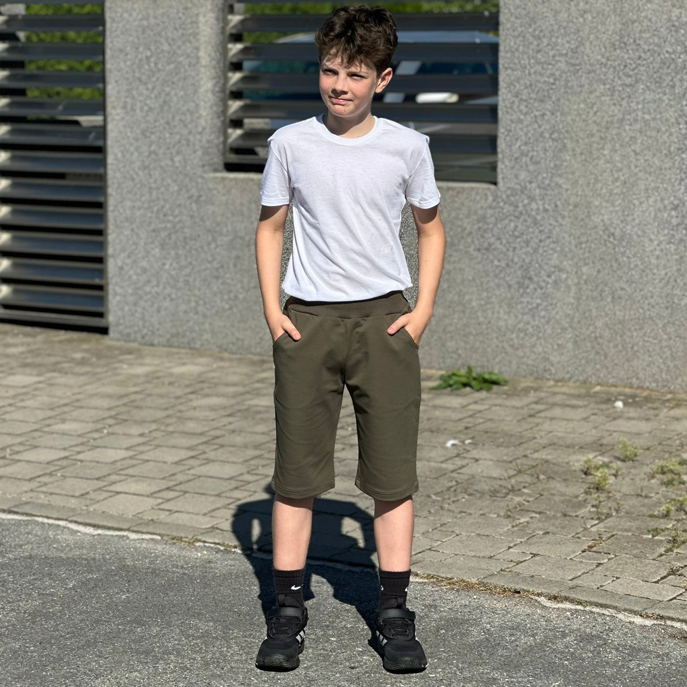 Kraťasy olivové