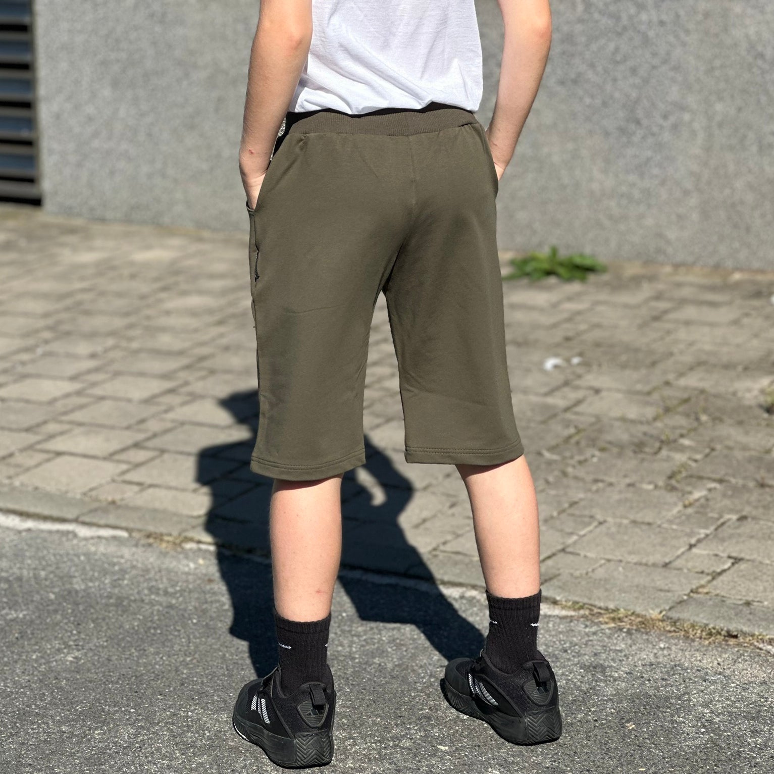 Kraťasy olivové