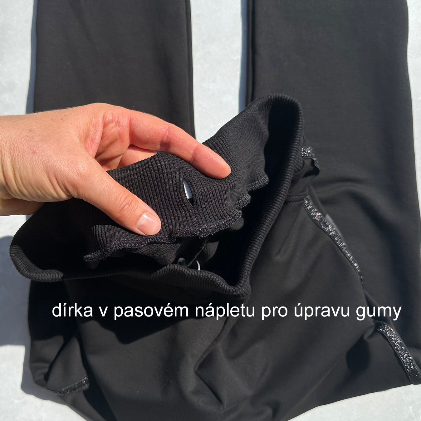 Tepláky Walk černé s lampasem