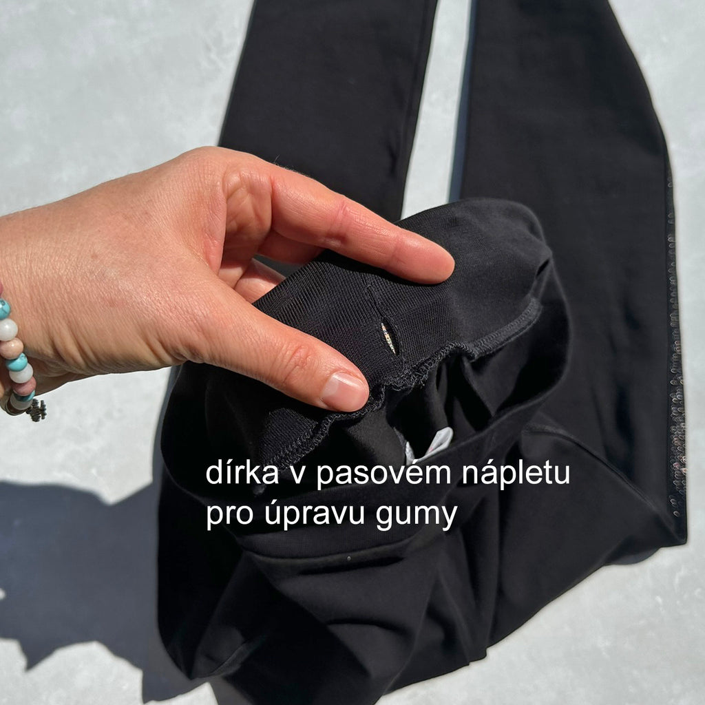 Legíny černé s lesklým černým lampasem