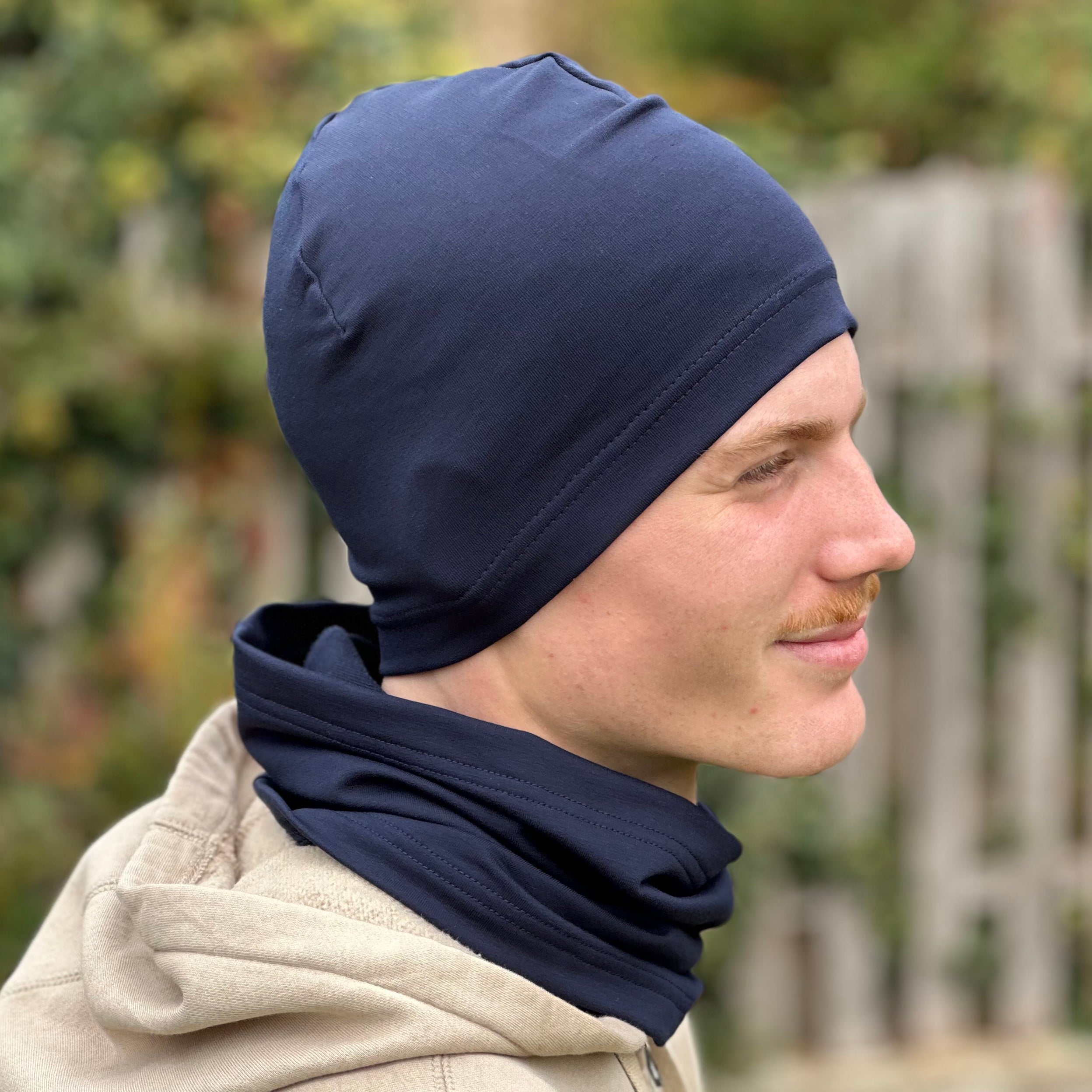 Jarní/podzimní čepice tmavě modrá