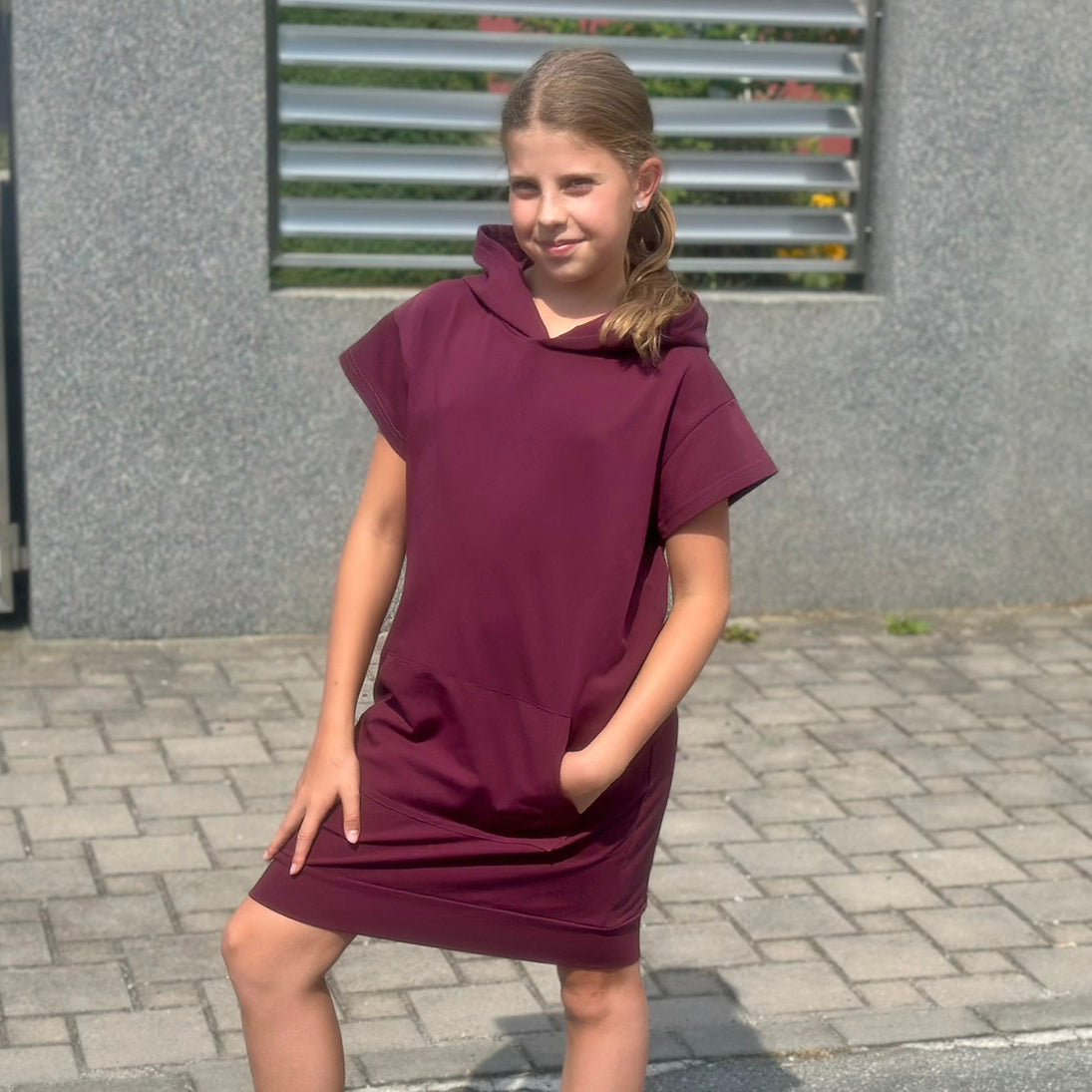 Letní mikinové šaty Daniela bordó