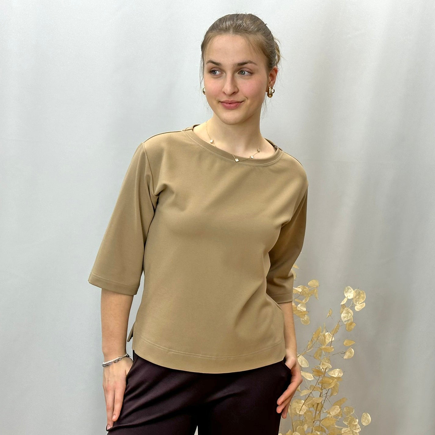 Dámské triko s prodlouženým rukávem