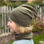 Jaro/podzim čepice z TEPLÁKOVINY