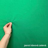 jasná trávová zelená