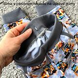 Dírka v pasovém nápletu chlapecké tepláky ObleCzech